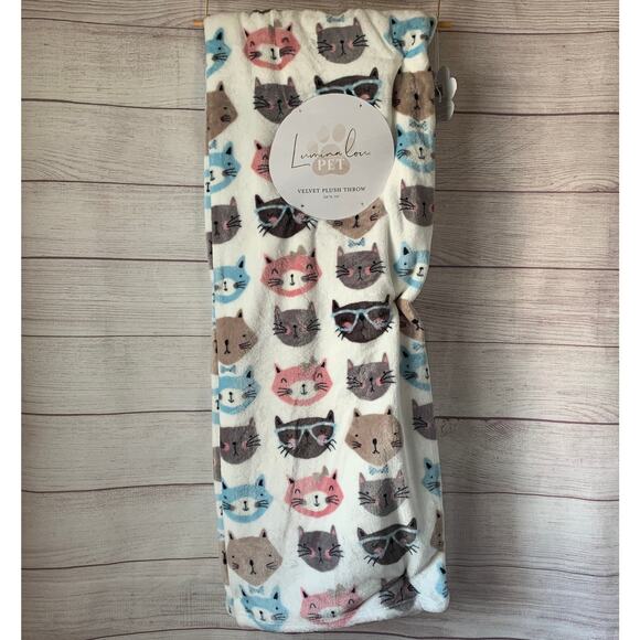 Lumina Lou Pet Cat Face Velvet Plush Throw Blanket Kitty Glasses Size 50x70" - Picture 1 of 12